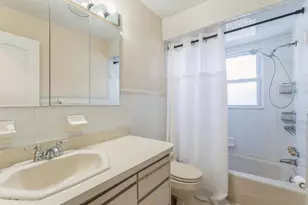 158 Clement Ave, Elmont, NY 11003 - Photo 10