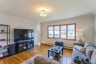 158 Clement Ave, Elmont, NY 11003 - Photo 4