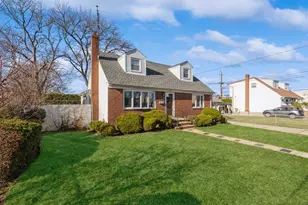 158 Clement Ave, Elmont, NY 11003 - Photo 20