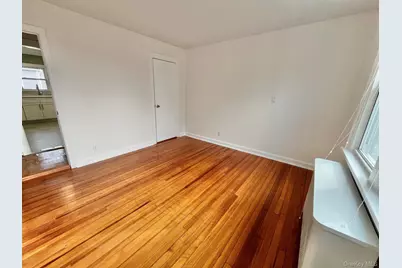 93 Myrtle Boulevard #2, Larchmont, NY 10538 - Photo 10