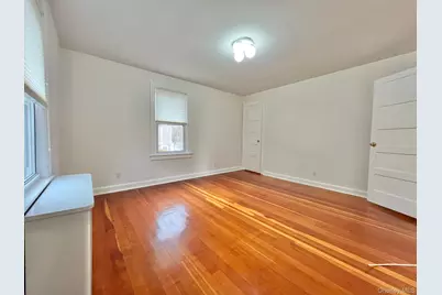 93 Myrtle Boulevard #2, Larchmont, NY 10538 - Photo 16