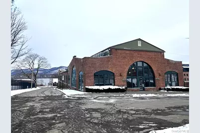 70 Johnes Street #328E, Newburgh, NY 12550 - Photo 2