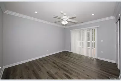 356 Lake Pointe Drive #356, Middle Island, NY 11953 - Photo 6