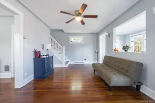 89-60 215th St, Queens Village, NY 11427 - Photo 14