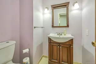 61 Eileen Cir, Jamesport, NY 11947 - Photo 24