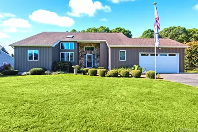 61 Eileen Circle, Jamesport, NY 11947 - Photo 2