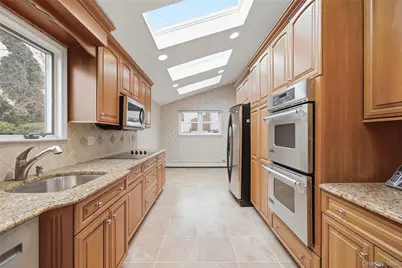 16 Pantzer Street, Smithtown, NY 11787 - Photo 16