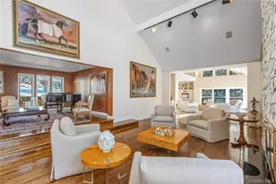 301 Oakley Ct, Mill Neck, NY 11765 - Photo 8