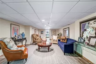 301 Oakley Ct, Mill Neck, NY 11765 - Photo 36