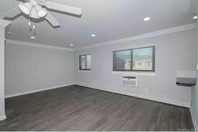 407 East Main Street #407-5B, Bay Shore, NY 11706 - Photo 4