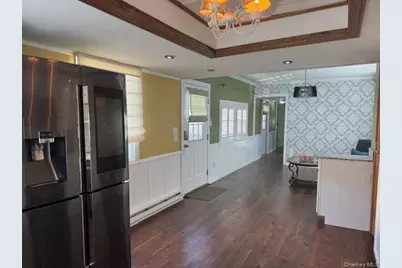 658 Sound Avenue #F6, Calverton, NY 11933 - Photo 8