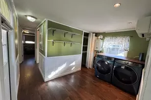 658 Sound Ave, Calverton, NY 11933 - Photo 12