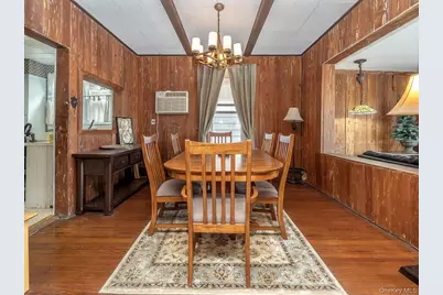 61 The Boulevard, Sea Cliff, NY 11579 - Photo 16