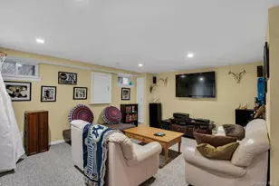 50 Colby Dr, Dix Hills, NY 11746 - Photo 34