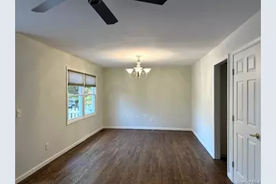 96 W Tiana Road, Hampton Bays, NY 11946 - Photo 10