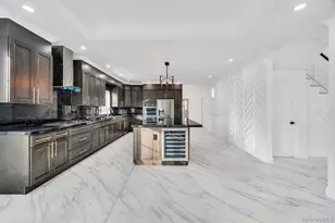 11 Goshen St, Elmont, NY 11003 - Photo 4