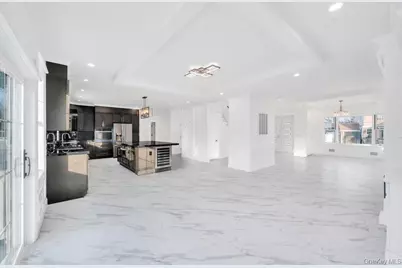 11 Goshen Street, Elmont, NY 11003 - Photo 6