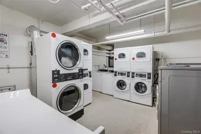 3060 Ocean Avenue #4D, Brooklyn, NY 11235 - Photo 6