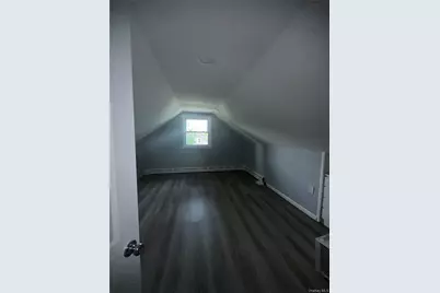 16 Blythe Road, Ronkonkoma, NY 11779 - Photo 10