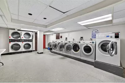 673 Locust Street #1F, Mount Vernon, NY 10552 - Photo 12