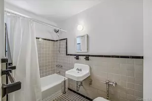 30-11 Parsons Blvd, Flushing, NY 11354 - Photo 12