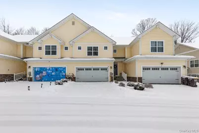 17 Woodrose Court, Middletown, NY 10940 - Photo 1