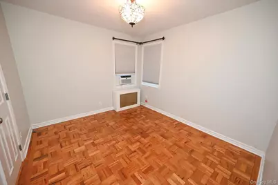 249 Grange Street, Franklin Square, NY 11010 - Photo 16