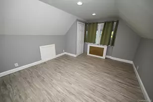 249 Grange St, Franklin Square, NY 11010 - Photo 22