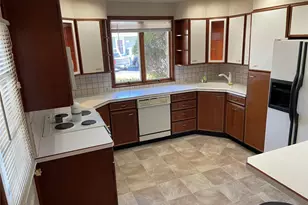 11 5th Ave, Newburgh, NY 12550 - Photo 10