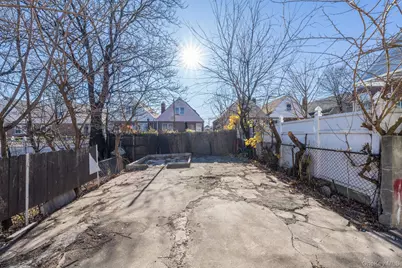 2214 Hermany Avenue, Bronx, NY 10473 - Photo 34