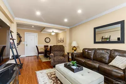 485 Bronx River Road #C62, Yonkers, NY 10704 - Photo 8