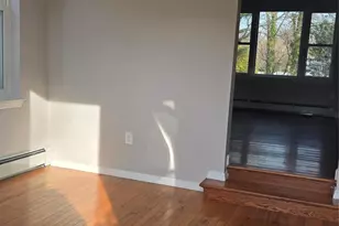 37 E Rogues Path, Huntington Station, NY 11746 - Photo 8
