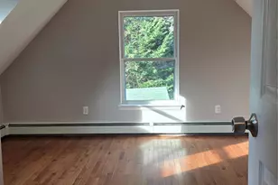 37 E Rogues Path, Huntington Station, NY 11746 - Photo 14