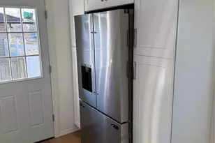 233 W 12th St, Deer Park, NY 11729 - Photo 4