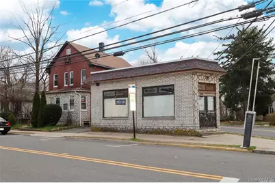100 Steamboat Road, Great Neck, NY 11024 - Photo 1