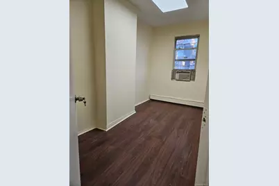 11710 Jamaica Avenue, Richmond Hill, NY 11418 - Photo 2