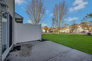 50 Strawberry Commons, Riverhead, NY 11901 - Photo 26