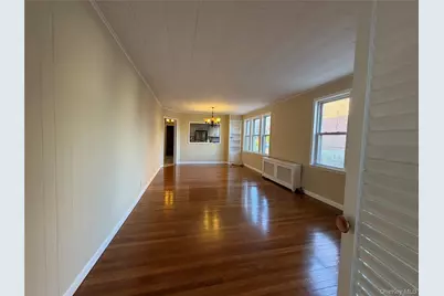 1271 Hobart Avenue, Bronx, NY 10461 - Photo 2