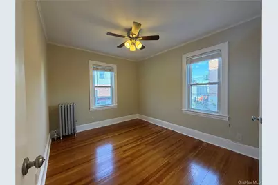 1271 Hobart Avenue, Bronx, NY 10461 - Photo 4