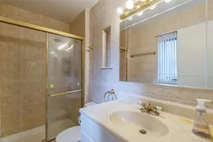 22 Ballad Ln, Stony Brook, NY 11790 - Photo 14