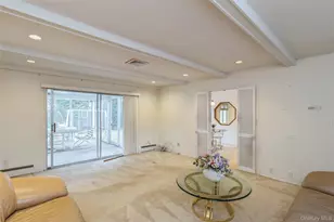 22 Ballad Ln, Stony Brook, NY 11790 - Photo 12