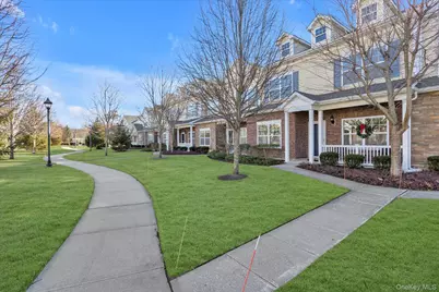 132 Rosebud Court, Patchogue, NY 11772 - Photo 22