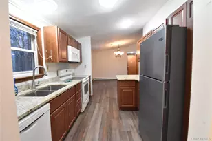 22 Winslow Pl, Liberty, NY 12754 - Photo 6