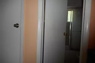 8913 Avenue M, Brooklyn, NY 11236 - Photo 6