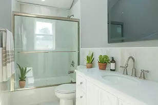 179 Hillsboro Ave, Elmont, NY 11003 - Photo 8