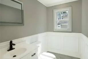 179 Hillsboro Ave, Elmont, NY 11003 - Photo 16