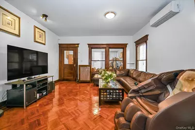87-71 111th Street, Richmond Hill, NY 11418 - Photo 2