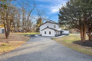 9 Wendover Ln, Suffern, NY 10901 - Photo 44