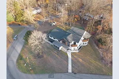 9 Wendover Lane, Suffern, NY 10901 - Photo 2