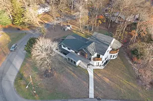 9 Wendover Ln, Suffern, NY 10901 - Photo 2